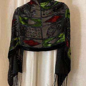 Velvet Beaded Fringe Shawl – Black, Red & Green Boho Wrap with Pisley Motif